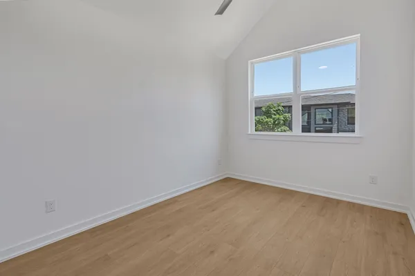 $3,250 | 3620 Sauer Street, Unit B, Houston, TX 77004