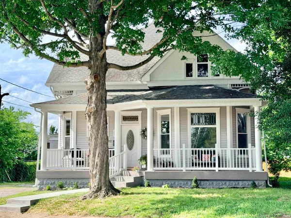 $290,000 | 602 East Main Street, Boonville, IN 47601