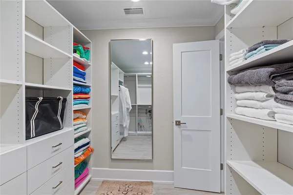 $10,900 | 135 93rd Avenue, Treasure Island, FL 33706