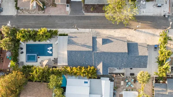 $10,900 | 135 93rd Avenue, Treasure Island, FL 33706