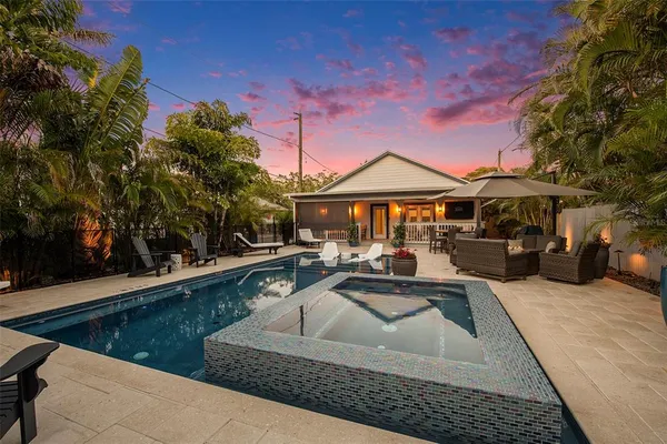 $10,900 | 135 93rd Avenue, Treasure Island, FL 33706