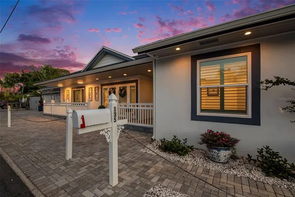 $10,900 | 135 93rd Avenue, Treasure Island, FL 33706