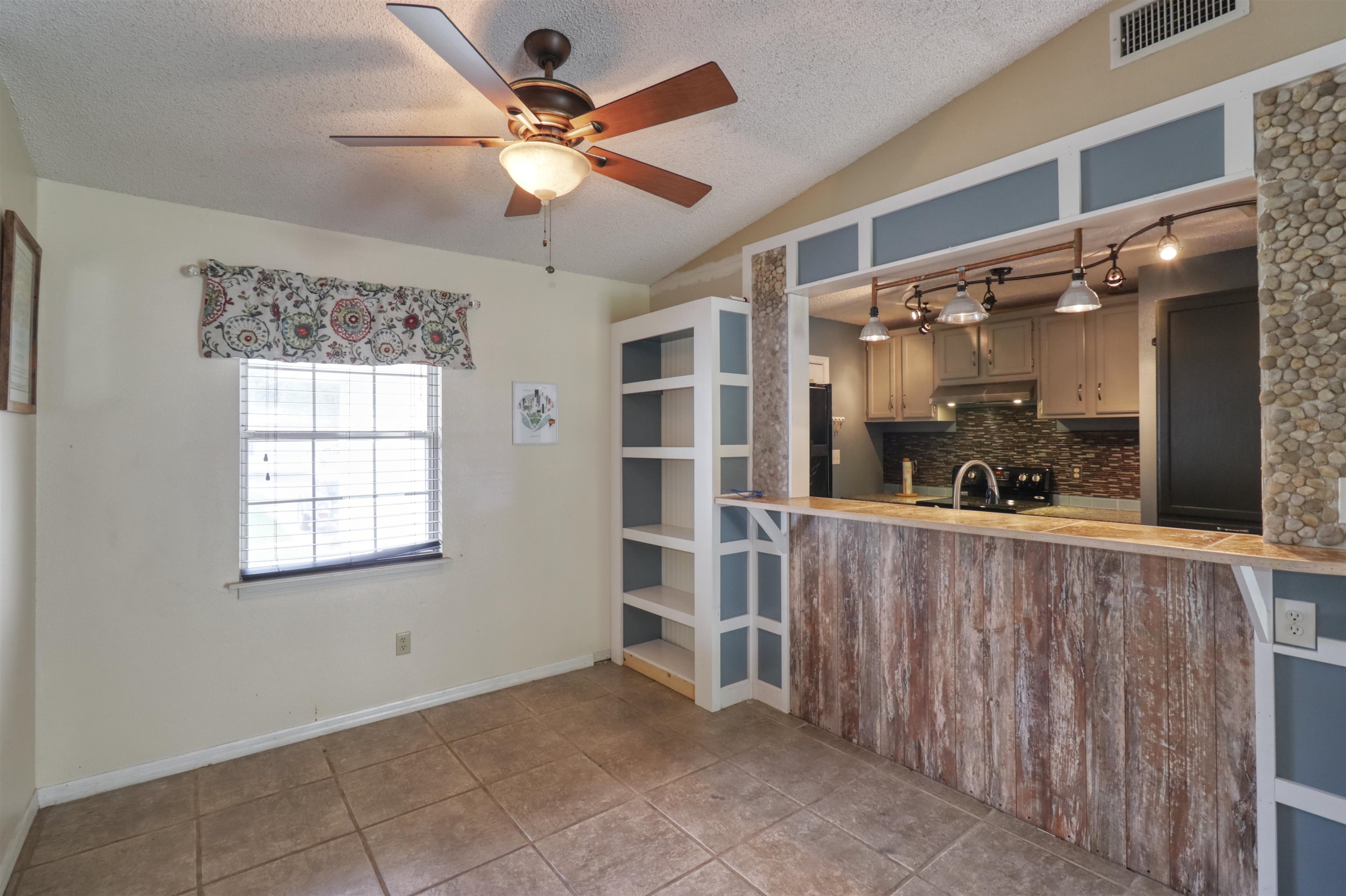 1840 Lightsey Road St. Augustine, FL 32084 - Photo 6 of 38 Gallery Image 6
