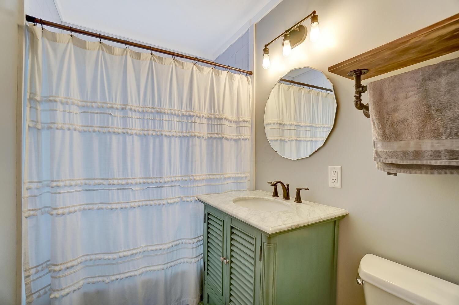 3855 Karl Road Columbus, OH 43224 - Photo 25 of 67 50041394-025_web