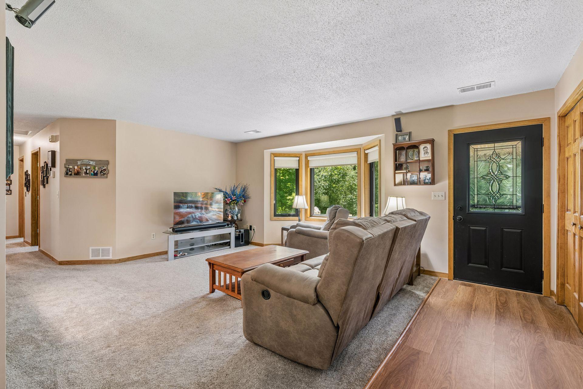 22017 Quincy Street Northeast Cedar, MN 55011 - Photo 4 of 31
