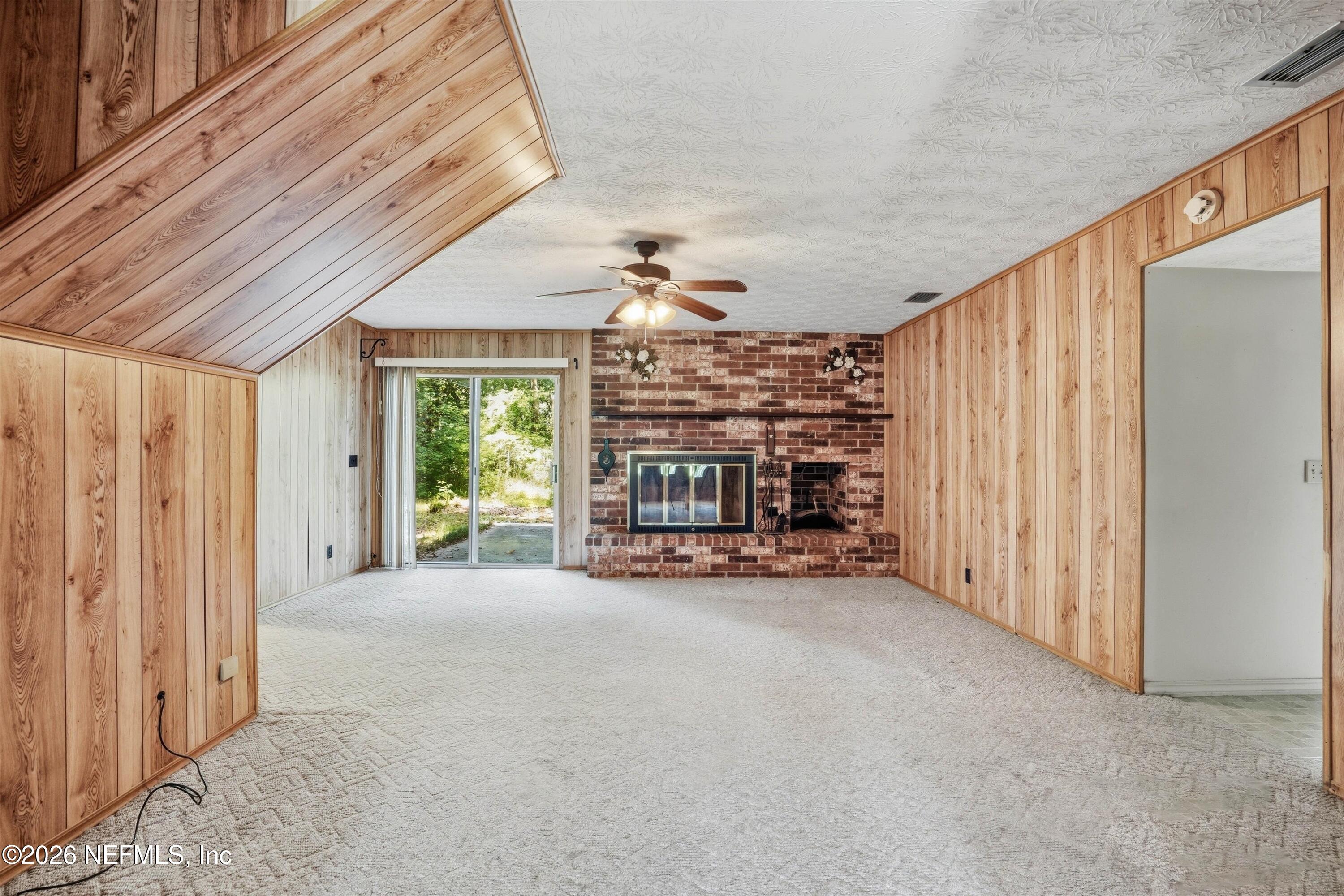 2406 Elbow Road Orange Park, FL 32073 - Photo 24 of 40 Family Room