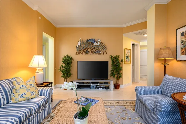 $999,000 | 501 North Swim Club Drive, Unit 3B, Vero Beach, FL 32963