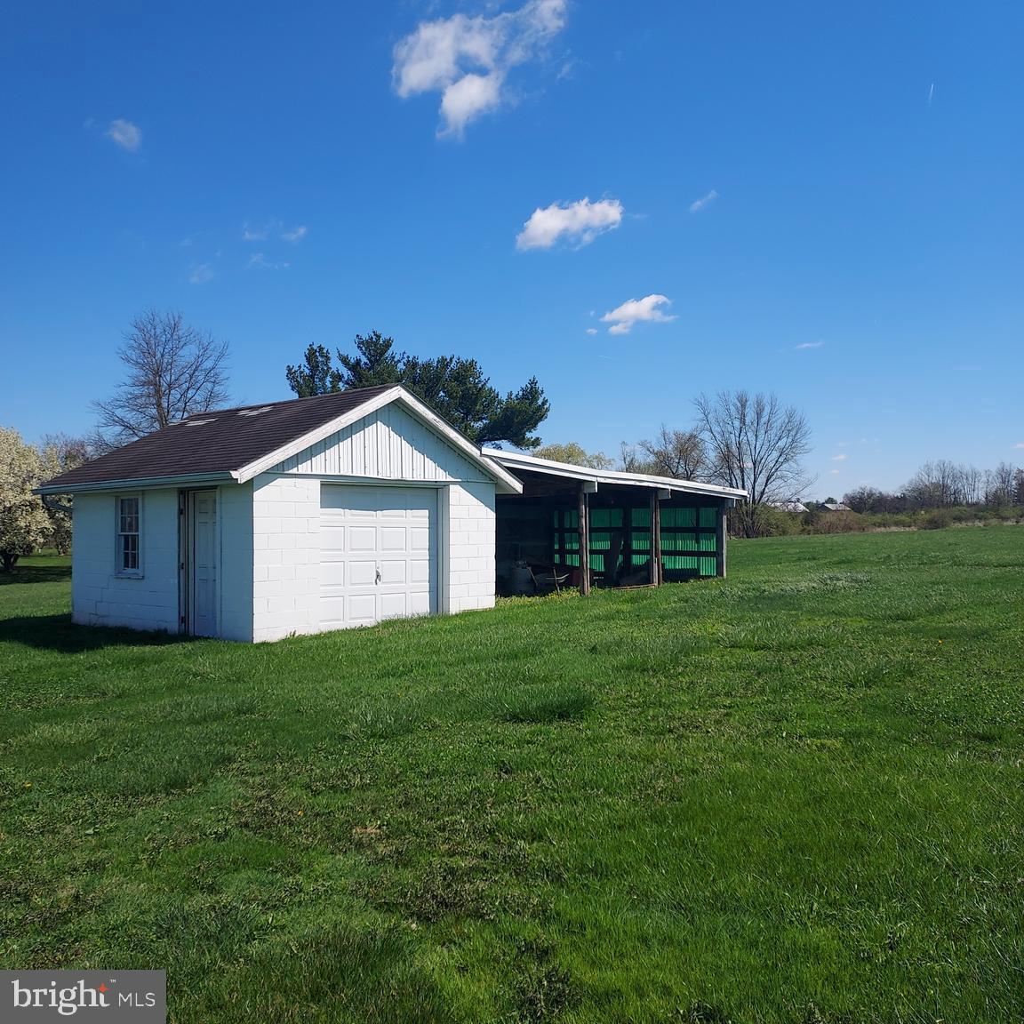5211 Harney Road Taneytown, MD 21787 - Photo 19 of 20 Outbuilding