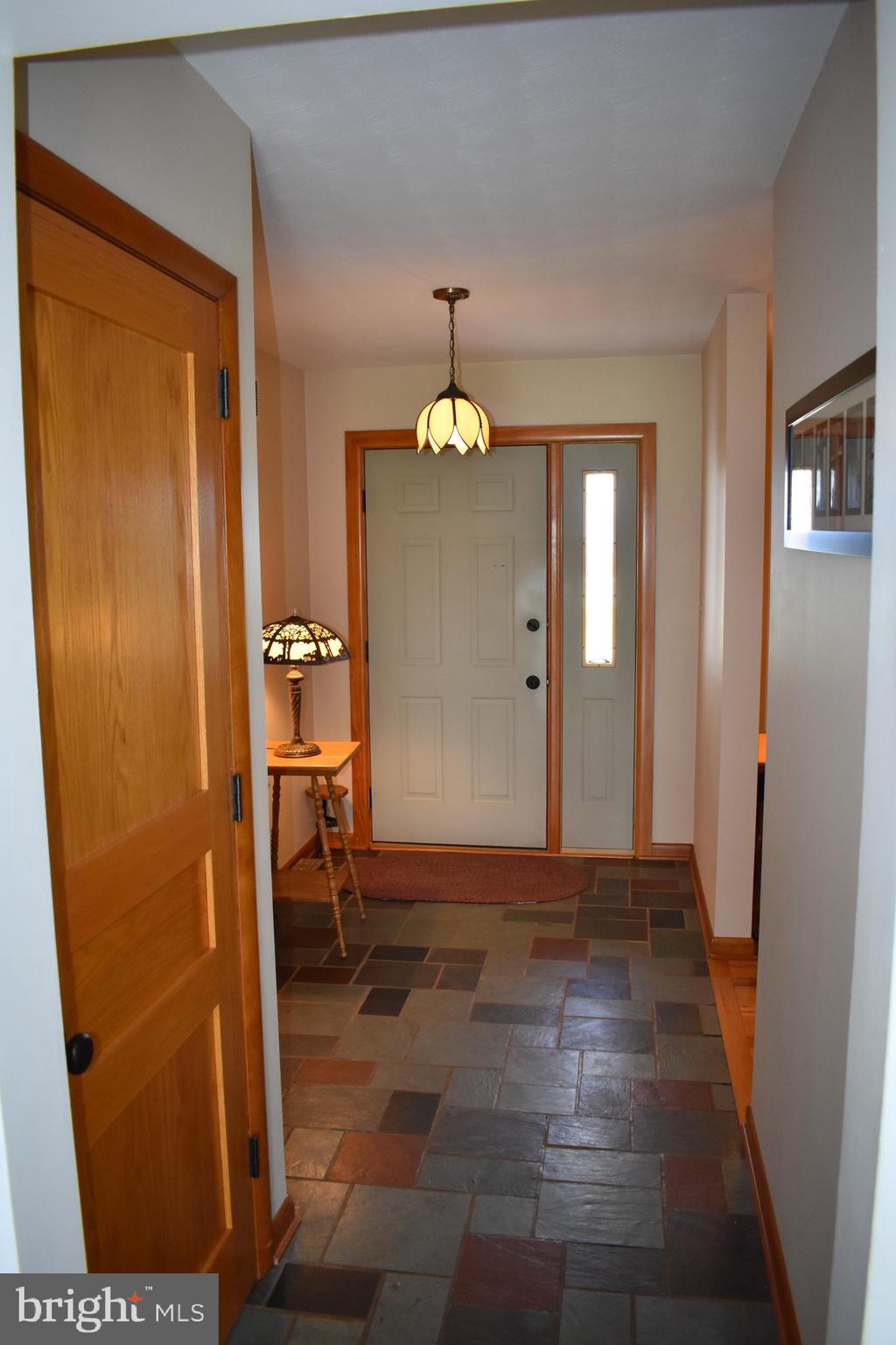 5211 Harney Road Taneytown, MD 21787 - Photo 3 of 20 Foyer