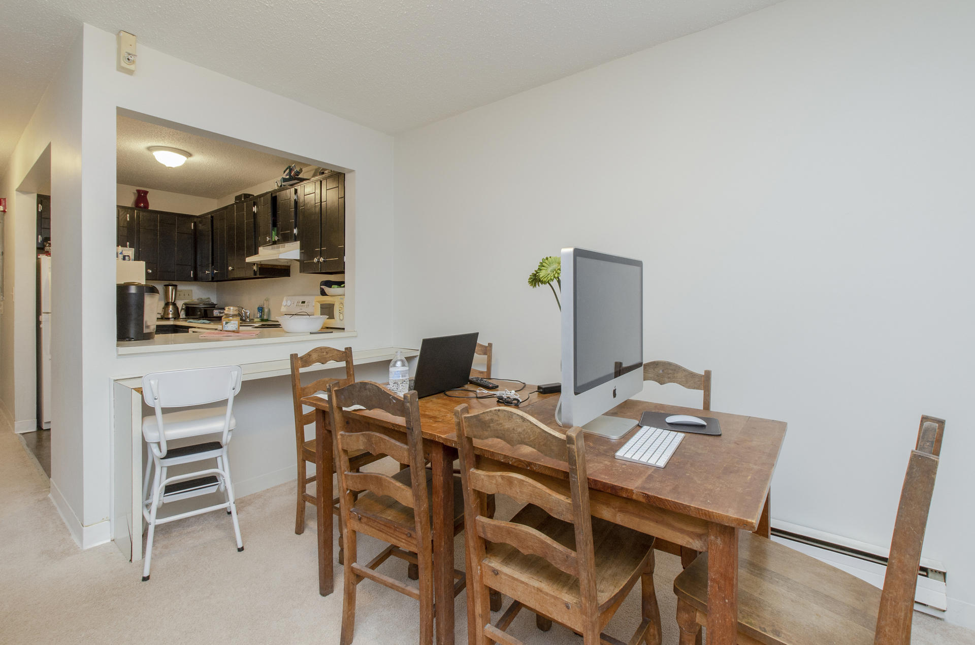 800 Bearses Way, Unit 4EC Hyannis, MA 02601 - Photo 8 of 20 a view of a dining room with furniture