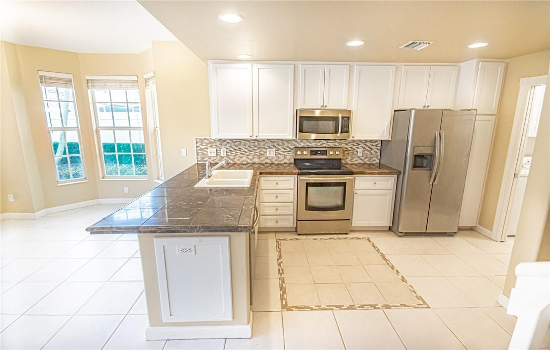 1975 Frederick Small Road Jupiter, FL 33458 - Photo 10 of 47 Photo 10