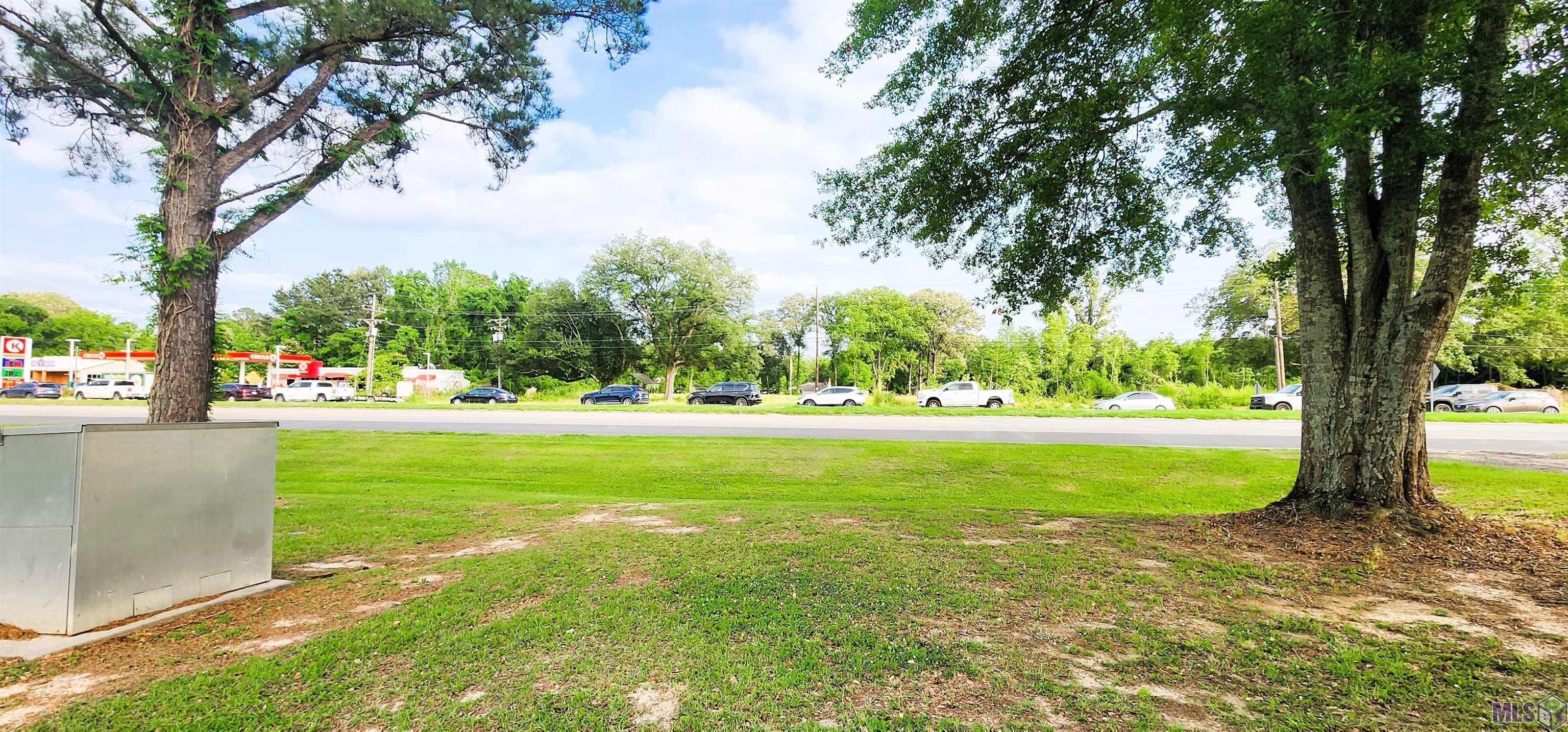 9442 Hooper Road Baton Rouge, LA 70818 - Photo 4 of 9