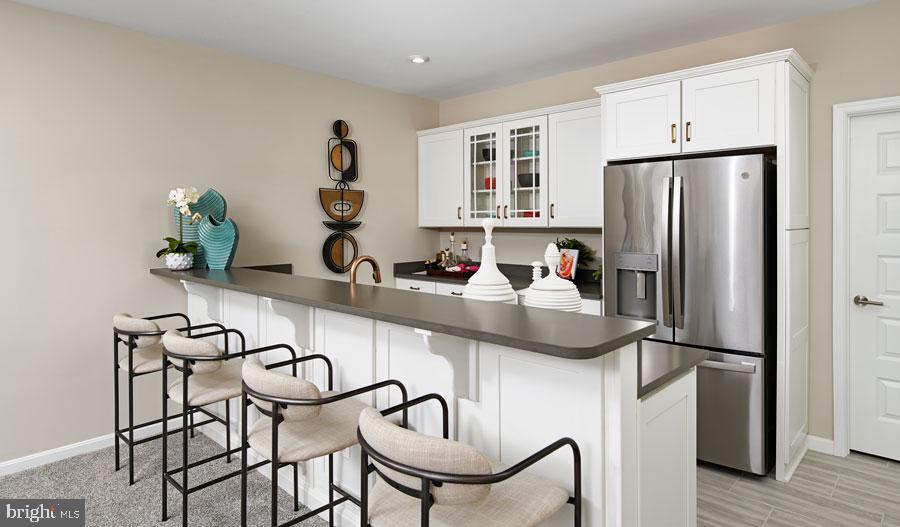 19004 Amesbury Road Hagerstown, MD 21742 - Photo 4 of 17