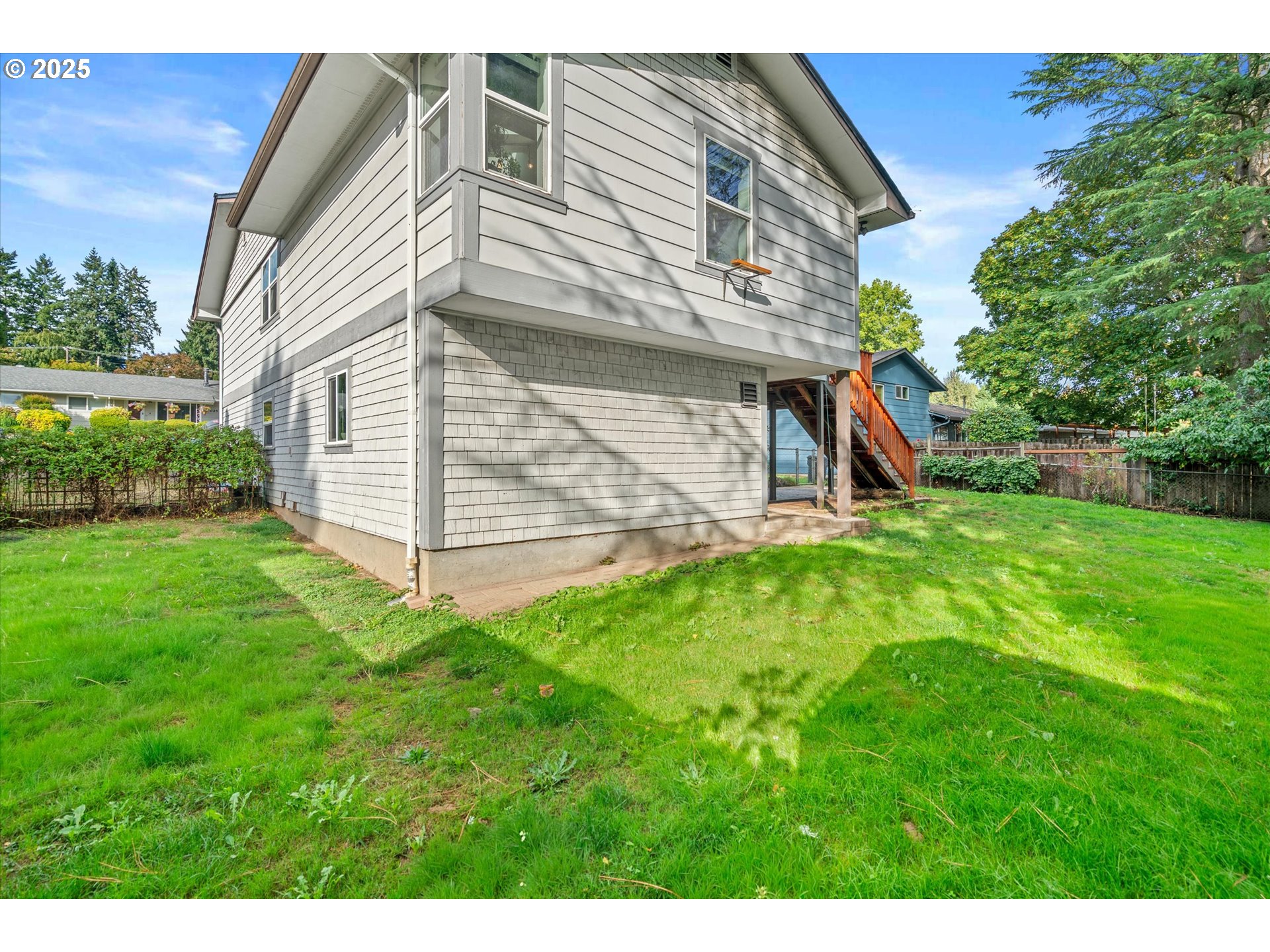 12020 Southwest Burlheights Street Portland, OR 97223 - Photo 36 of 46