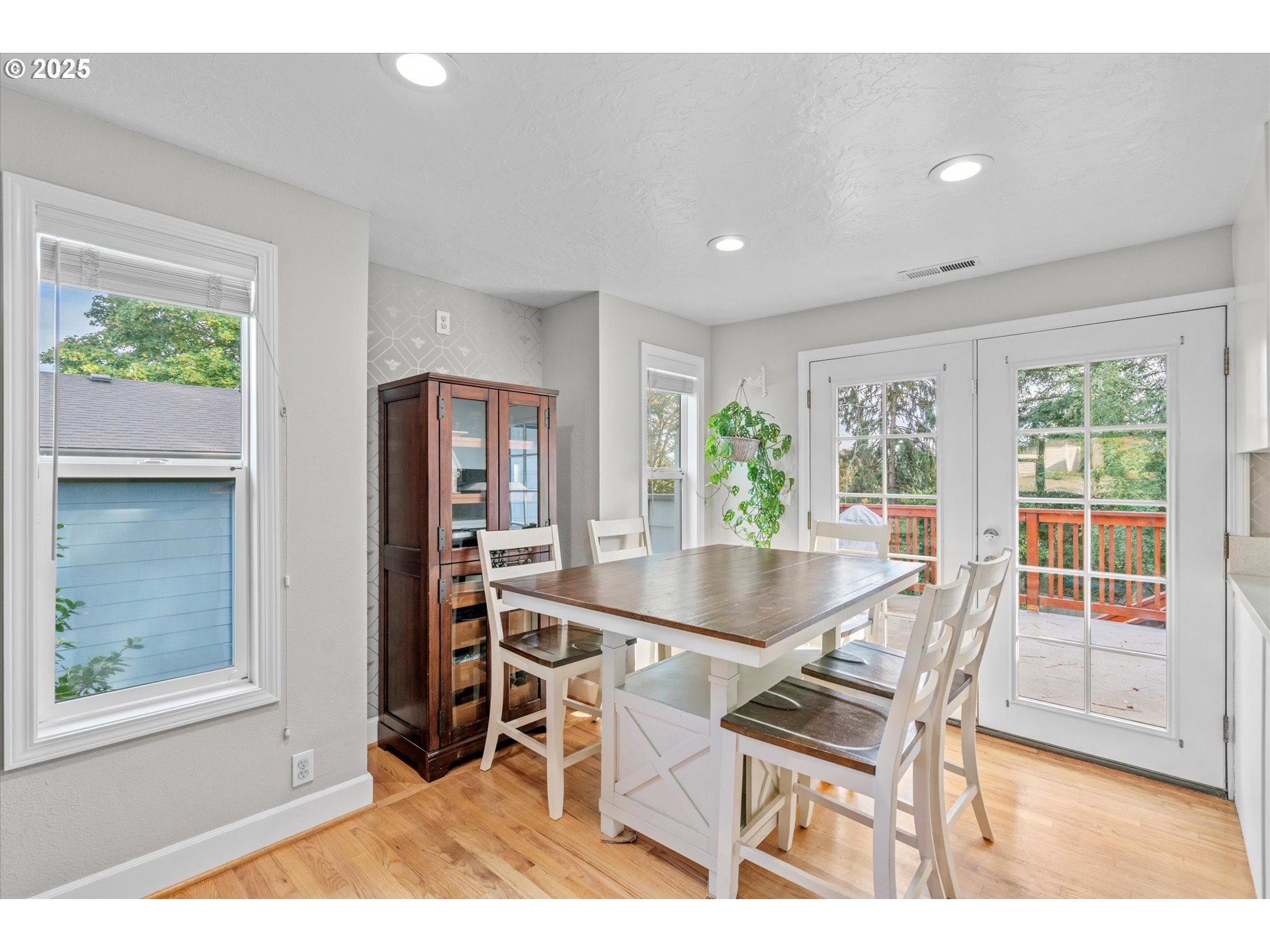 12020 Southwest Burlheights Street Portland, OR 97223 - Photo 8 of 46