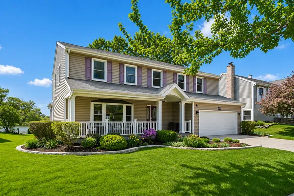 $595,000 | 2025 Ivy Court, Schaumburg, IL 60107
