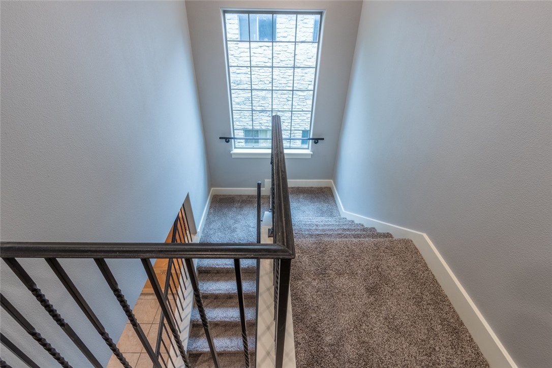 306 East 34th Street, Unit A Austin, TX 78705 - Photo 14 of 25 a view of entryway