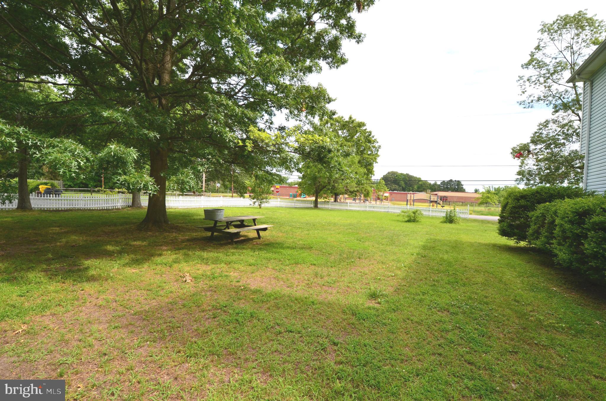1527 Snug Harbor Road Shady Side, MD 20764 - Photo 35 of 39 Side yard