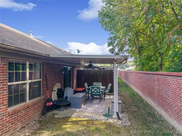 $263,900 | 1918 Majestic Meadows Drive, Clarksville, IN 47129