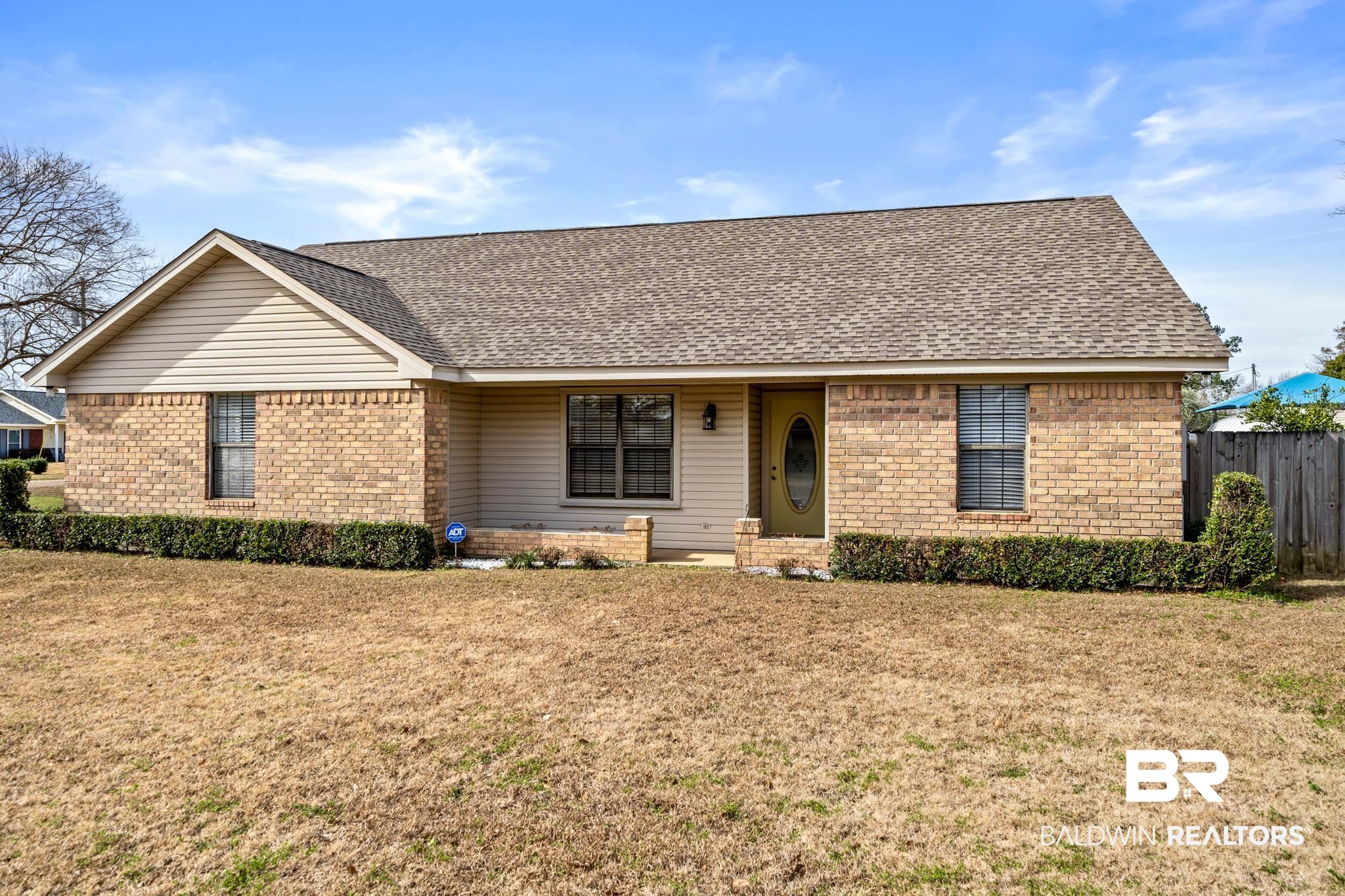 4 Magnolia Circle Foley, AL 36535 - Photo 2 of 44