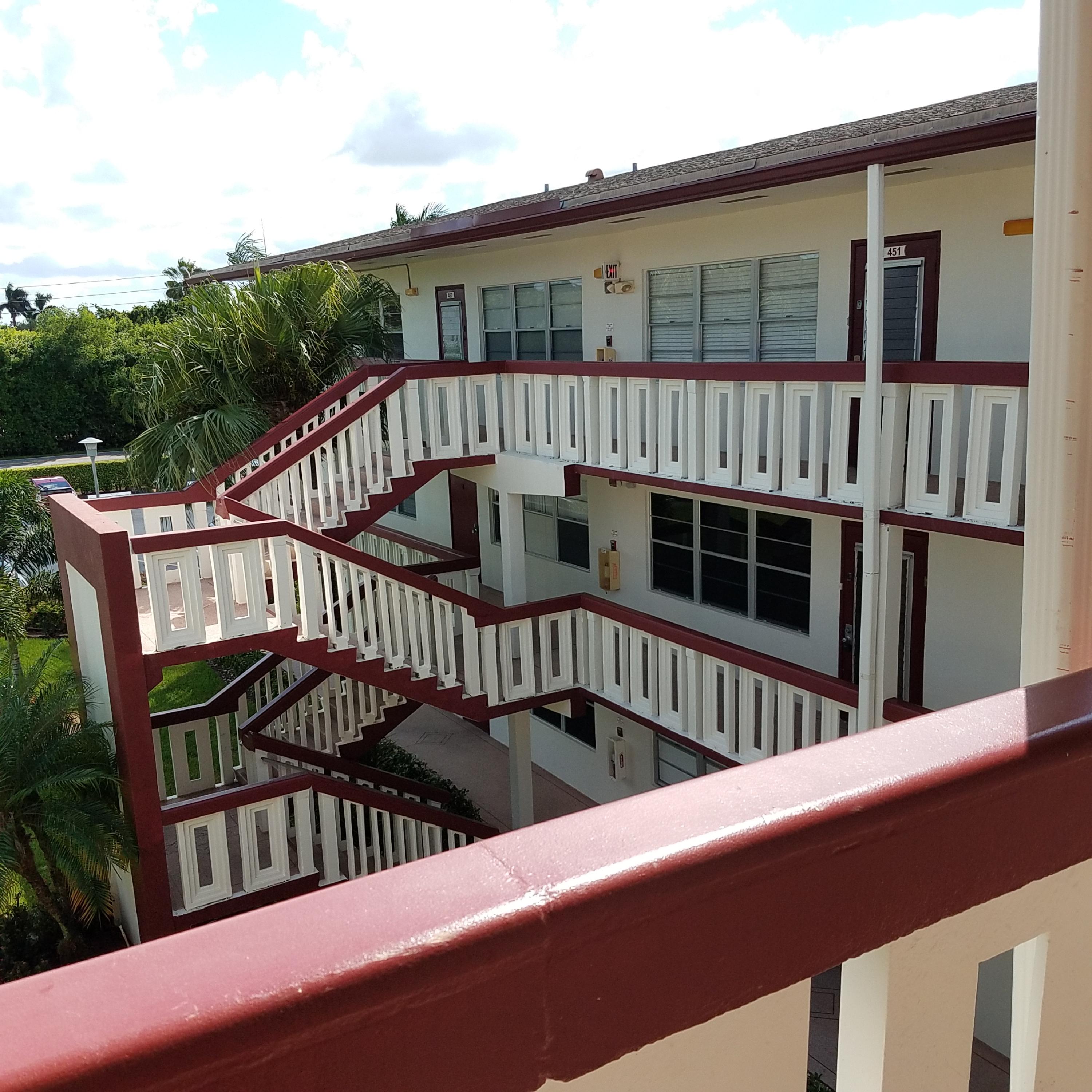 454 Fanshaw K Boca Raton, FL 33434 - Photo 22 of 33 2018-09-30 15.16.26