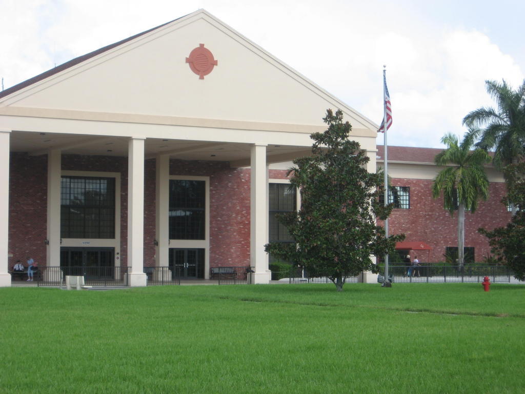 454 Fanshaw K Boca Raton, FL 33434 - Photo 24 of 33 club House