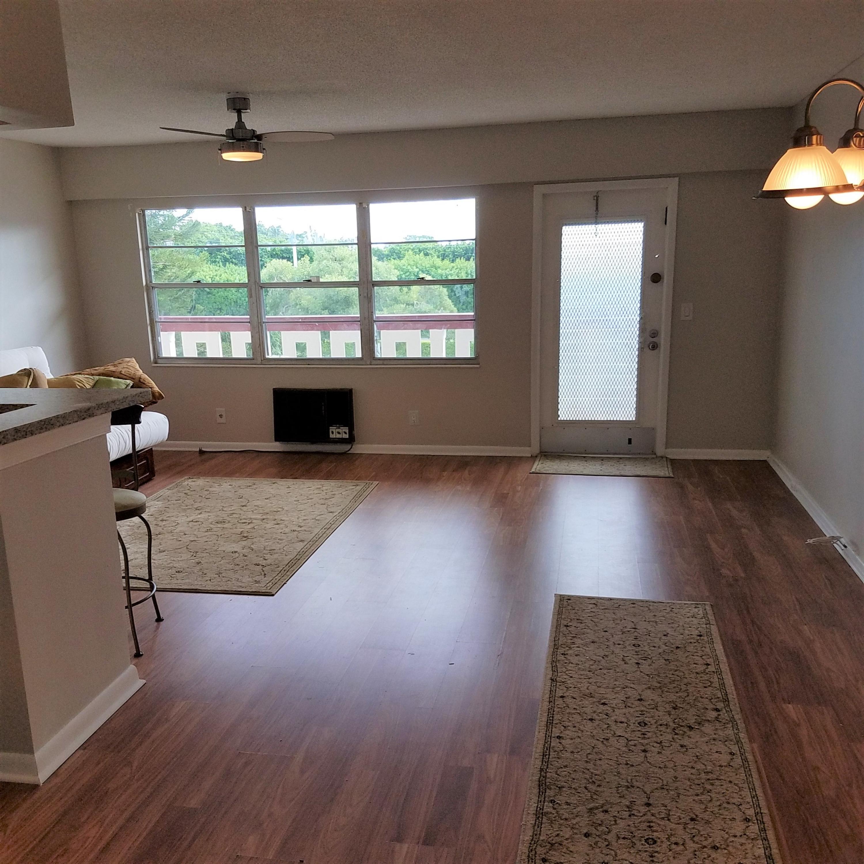 454 Fanshaw K Boca Raton, FL 33434 - Photo 4 of 33 2018-09-30 16.10.38