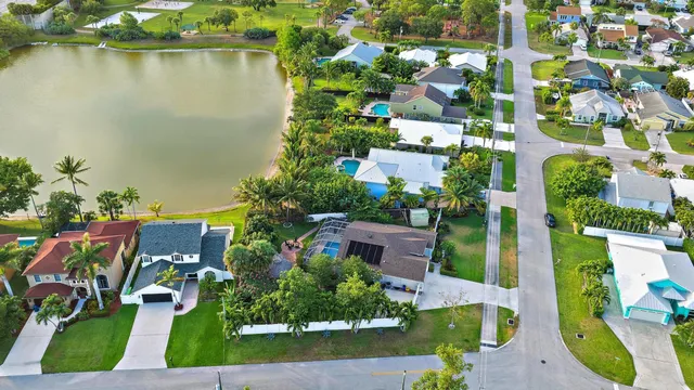 $10,000 | 15129 Harriet Avenue, Jupiter, FL 33458