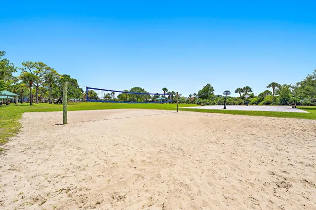 $10,000 | 15129 Harriet Avenue, Jupiter, FL 33458