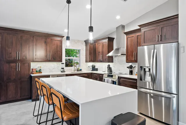 $10,000 | 15129 Harriet Avenue, Jupiter, FL 33458