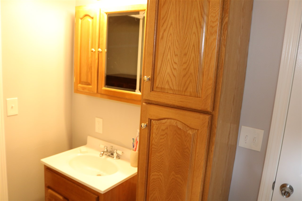 70 Arron Road Piermont, NH 03779 - Photo 22 of 32 Gallery Image 22