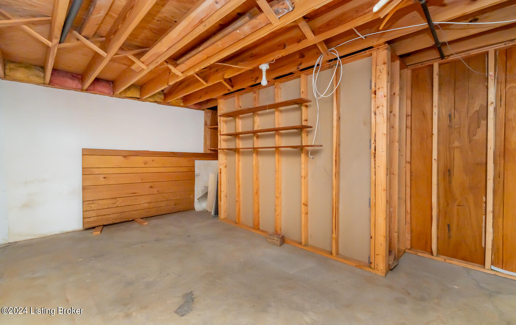 2415 Hayward Road Louisville, KY 40242 - Photo 87 of 88 HWR-187