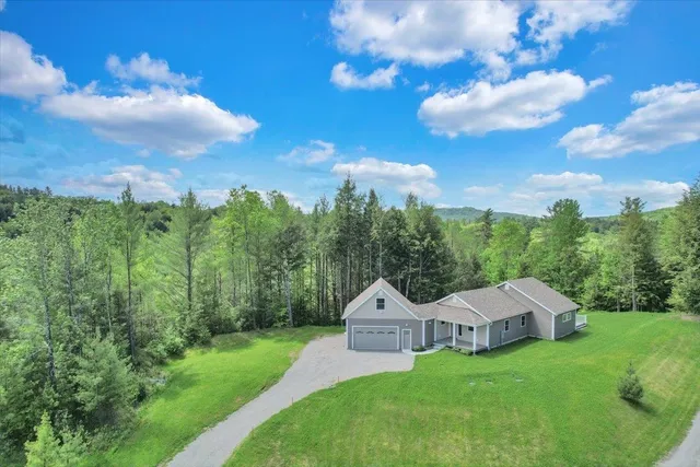 $760,000 | 49 Hemlock Circle, Jericho, VT 05465