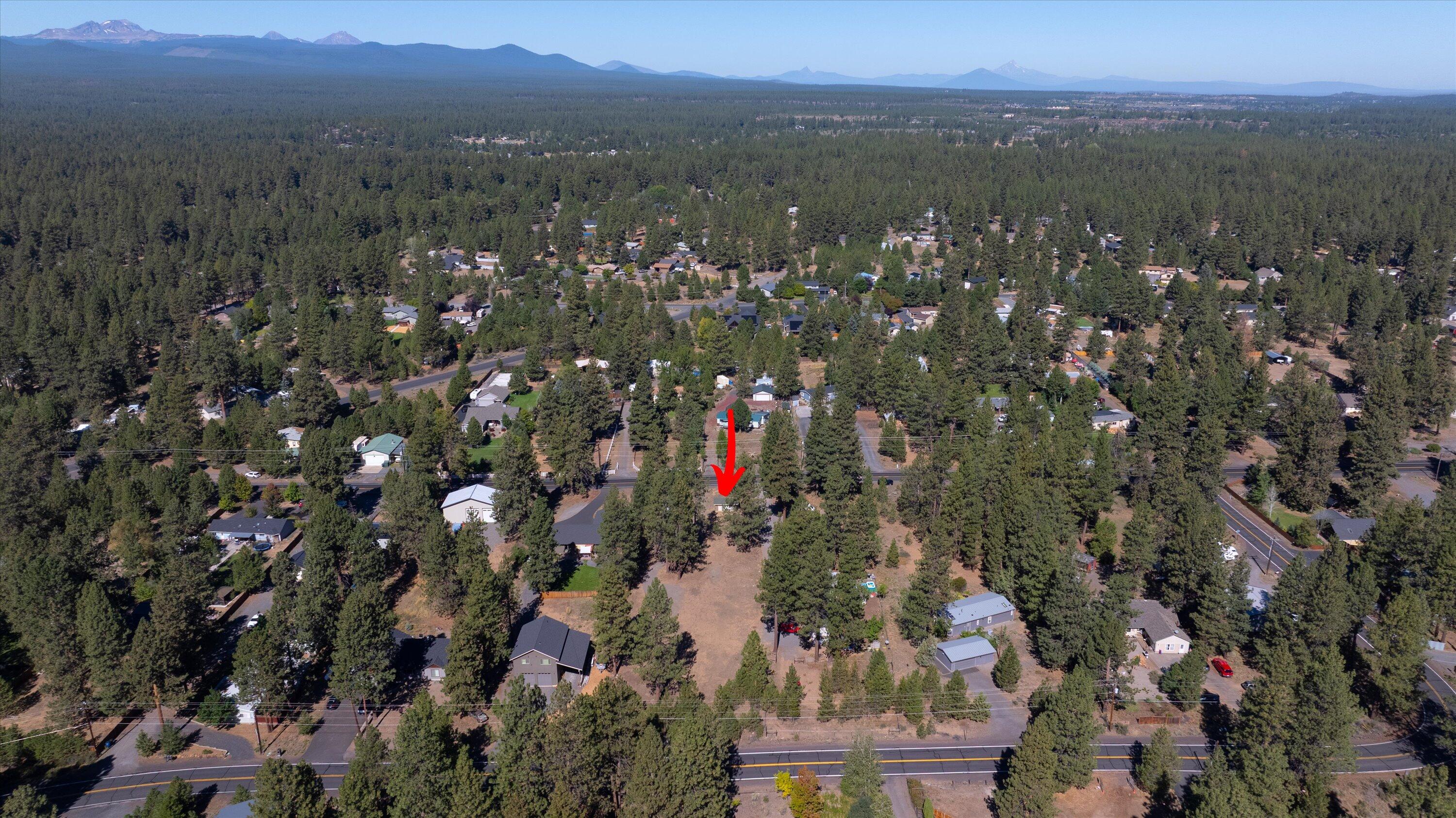 60272 Cinder Butte Road Bend, OR 97702 - Photo 5 of 26 10-20250916 JILL ROSELL-9