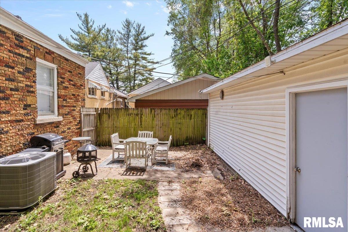 2557 South 6th Street Springfield, IL 62703 - Photo 26 of 26 Gallery Image 26