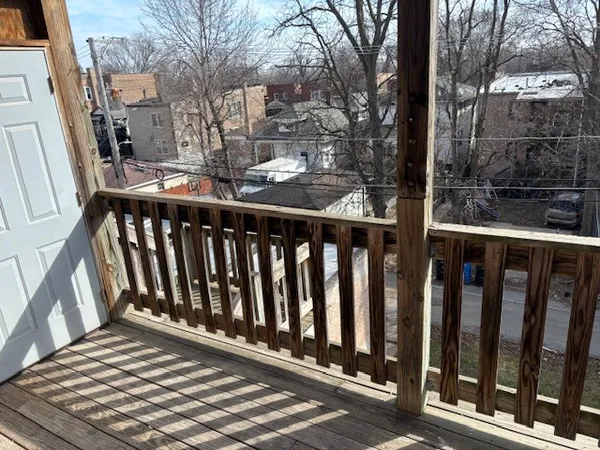$1,350 | 11237 South King Drive, Unit 3S, Chicago, IL 60628