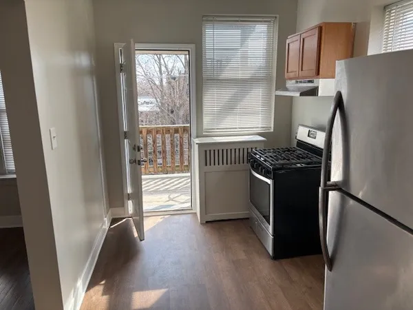 $1,350 | 11237 South King Drive, Unit 3S, Chicago, IL 60628