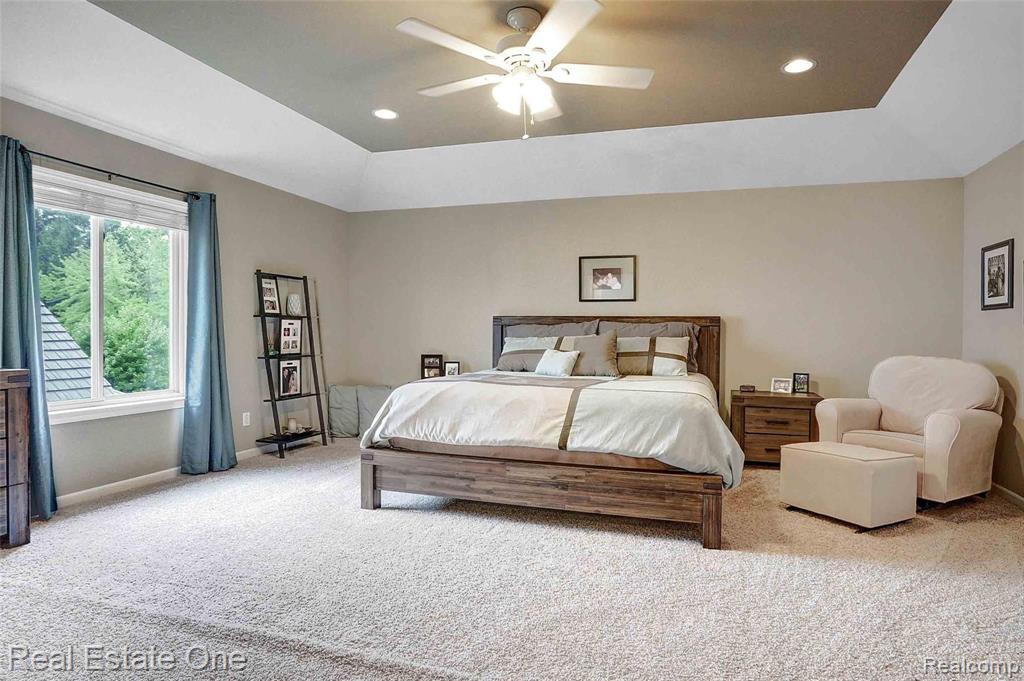 1838 Mackwood Road Rochester, MI 48307 - Photo 27 of 44