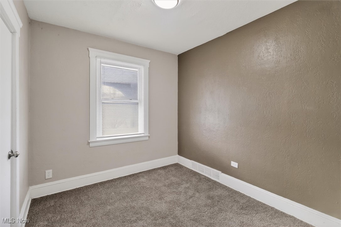1115 Ansel Road Cleveland, OH 44108 - Photo 17 of 49 Gallery Image 17
