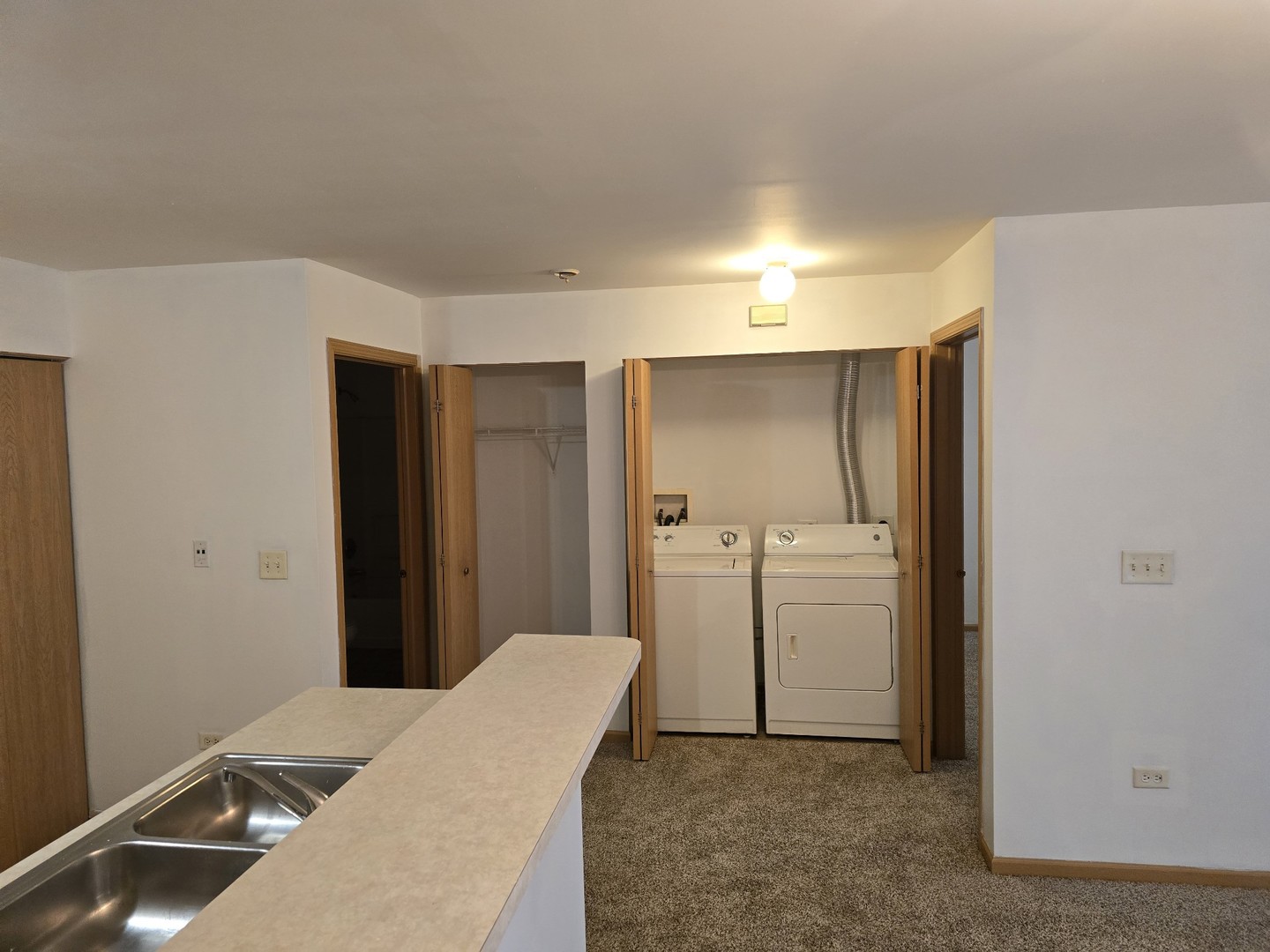 1626 McClure Road Aurora, IL 60505 - Photo 6 of 10