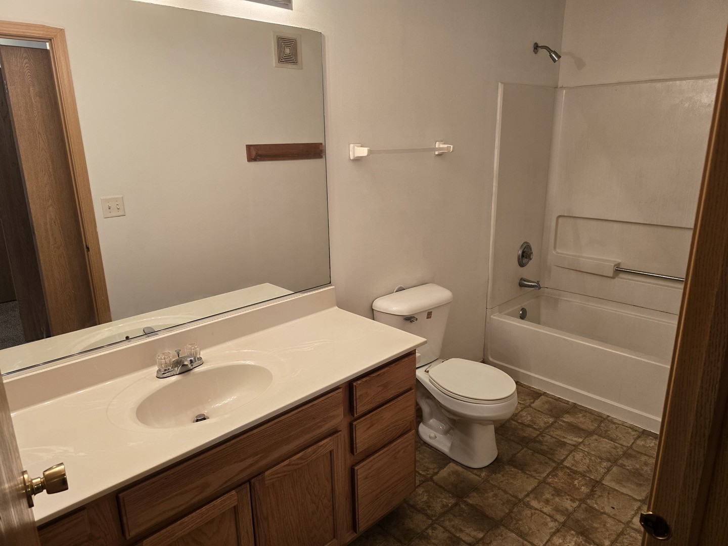 1626 McClure Road Aurora, IL 60505 - Photo 7 of 10