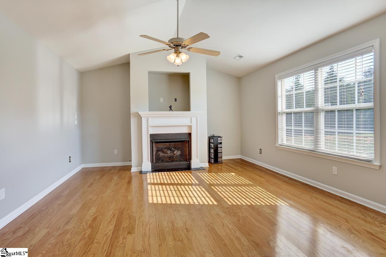 135 Dillard Road Duncan, SC 29334 - Photo 12 of 31 Gallery Image 12