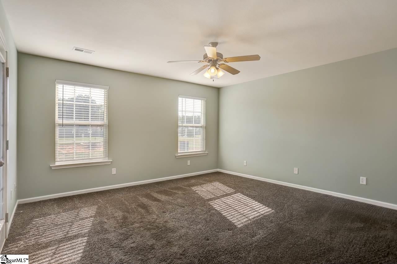 135 Dillard Road Duncan, SC 29334 - Photo 19 of 31 Gallery Image 19