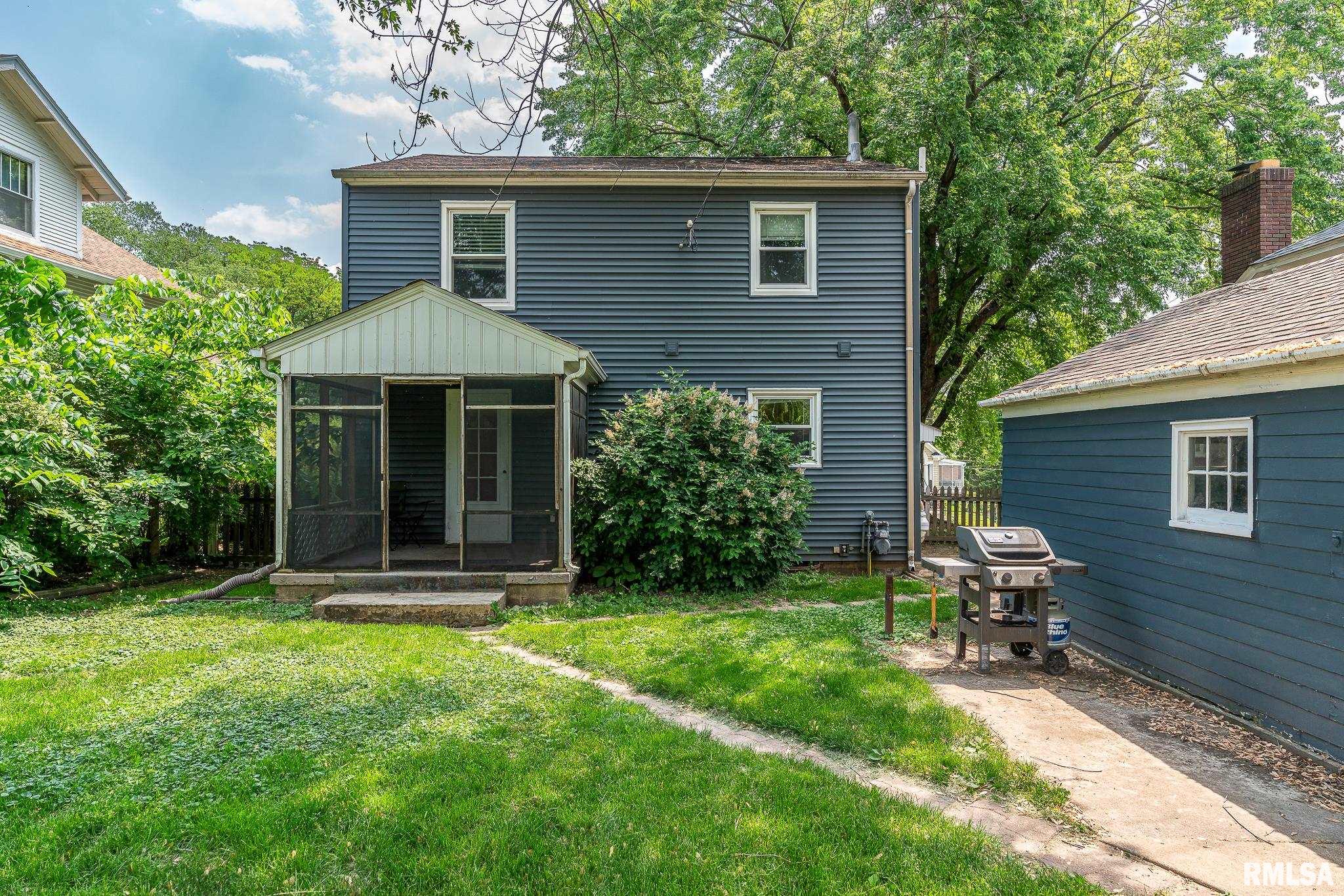 2522 Middle Road Davenport, IA 52803 - Photo 14 of 15 Gallery Image 14