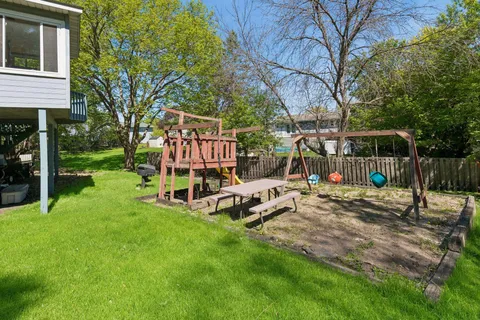 $465,000 | 17088 Hamilton Drive, Lakeville, MN 55044