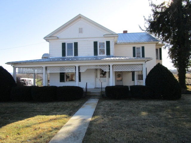 951 Kiddsville Road Waynesboro, VA 22980 - Photo 1 of 29 a front view of a house with a yard