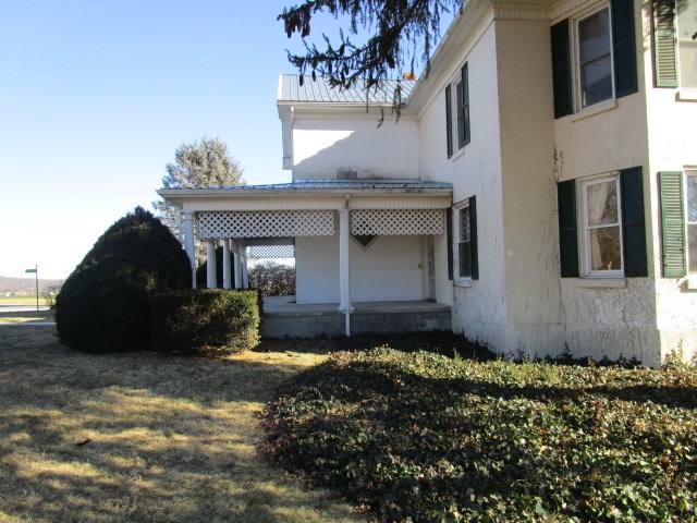 951 Kiddsville Road Waynesboro, VA 22980 - Photo 8 of 29 a view of a house with a yard
