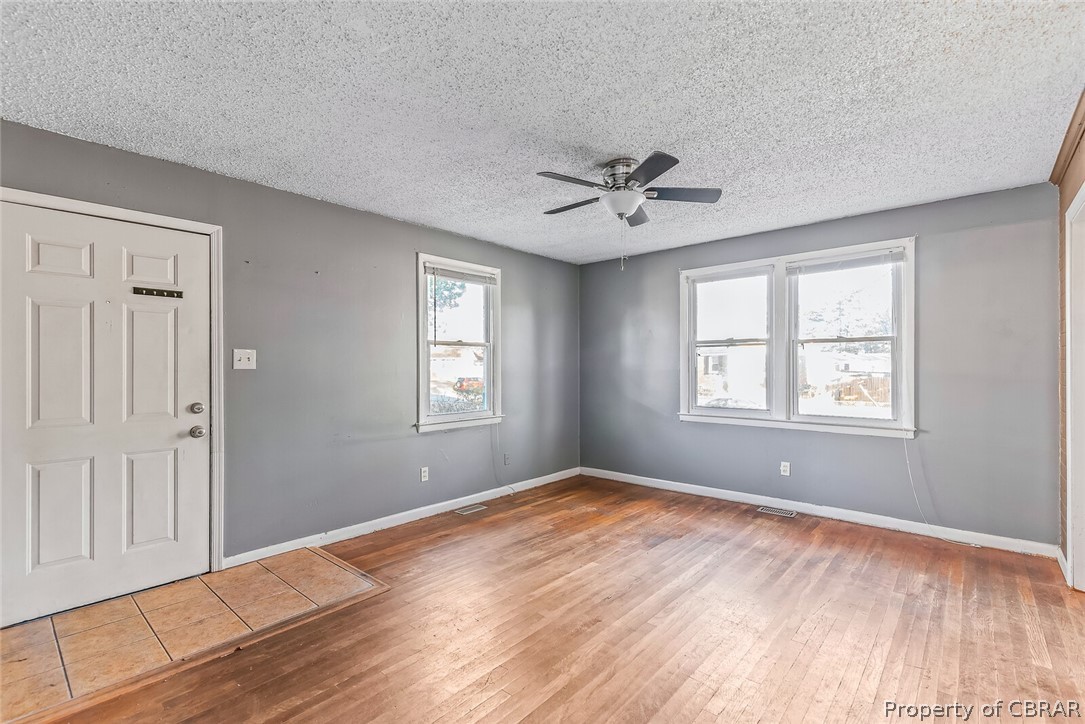 502 Tekoa Road Chesapeake, VA 23325 - Photo 6 of 36 Gallery Image 6