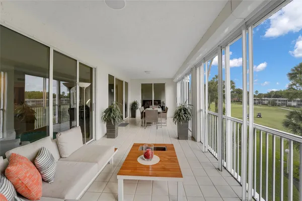 $3,500 | 4108 West Palm Aire Drive, Unit 83B, Pompano Beach, FL 33069