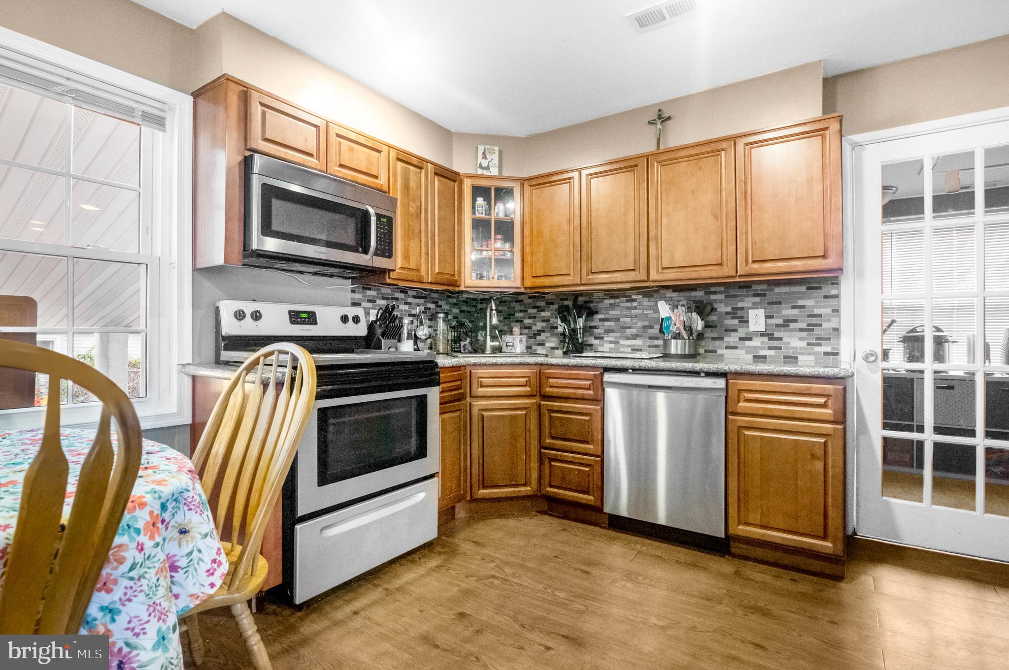 39 Deepgreen Lane Levittown, PA 19055 - Photo 11 of 20